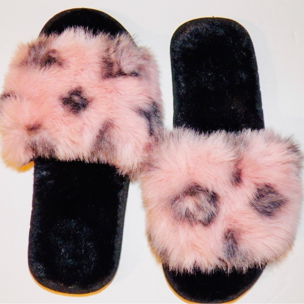 Women’s Fur Slippers